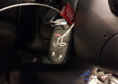 2018 Jeep Grand Cherokee Altitude 4X4 z USA, uszkodzony, nr VIN 1C4RJFAG5JC360545